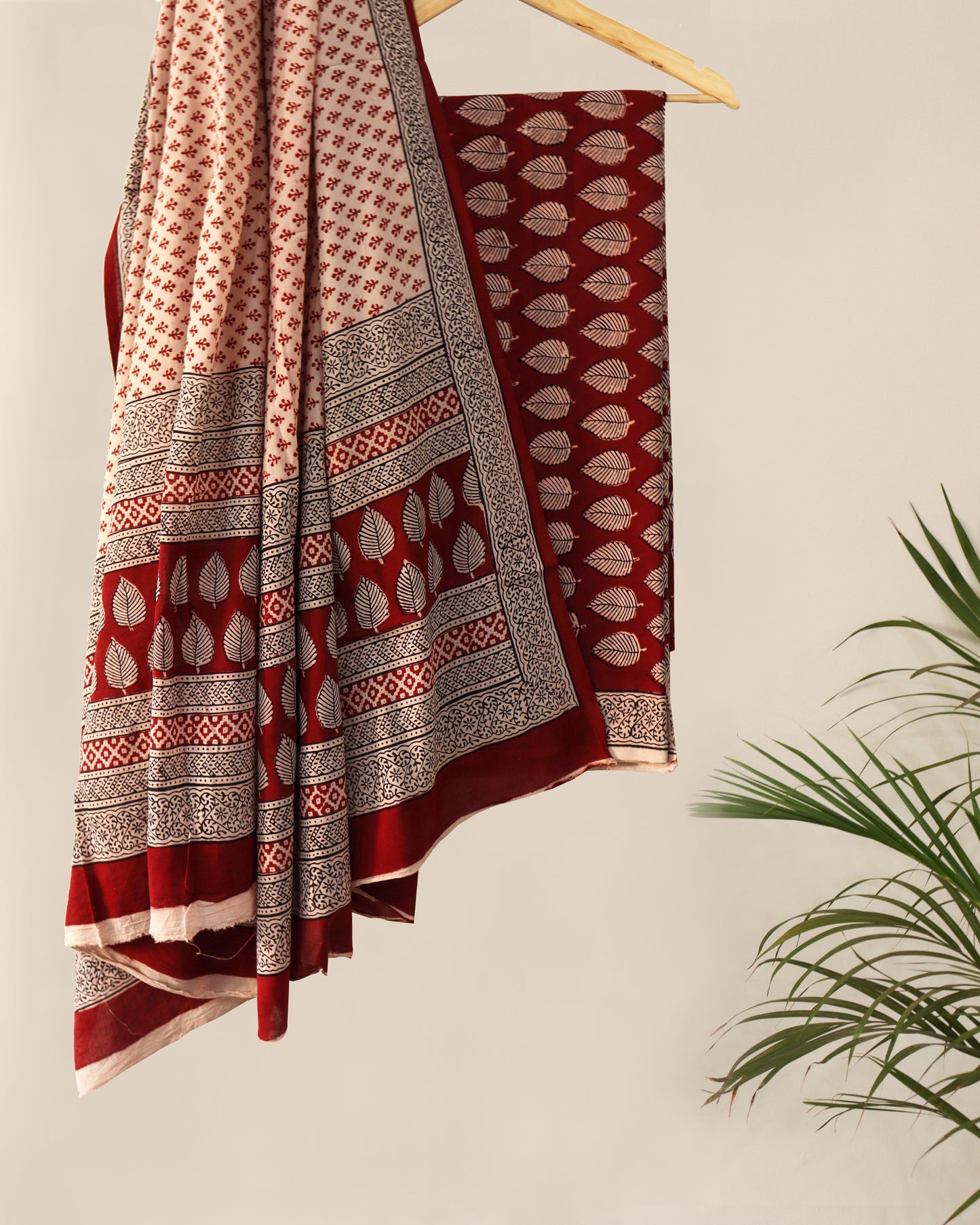 Maroon Leaf Pattern Bagh Print Suit