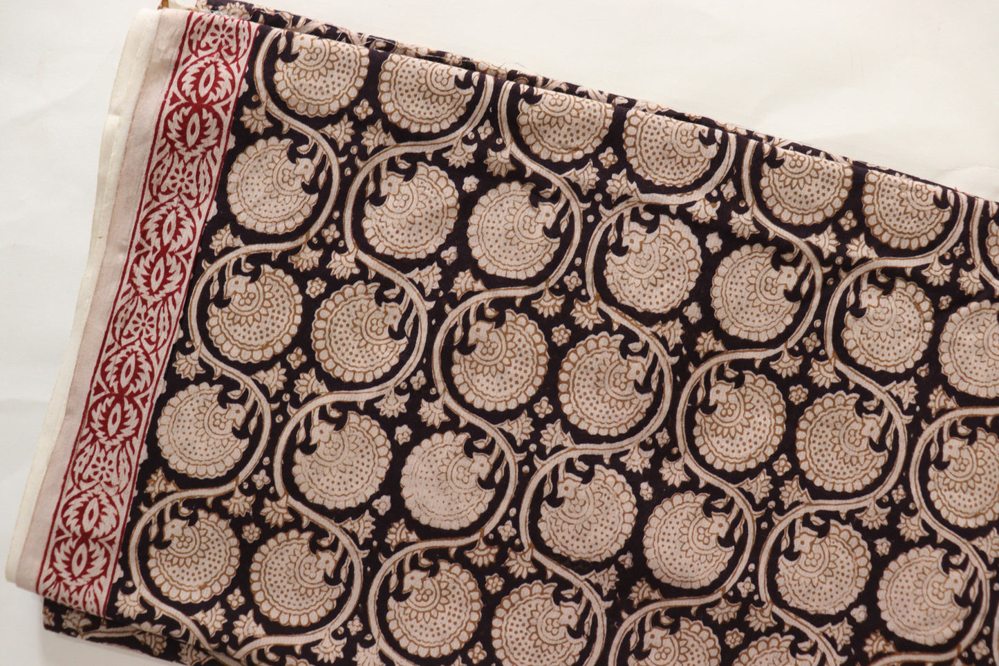 Black floral jaal cotton bagh