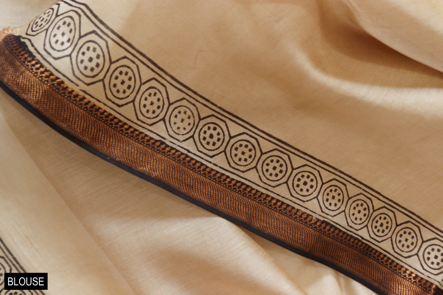 Black-Offwhite Bagru Print Maheshwari saree