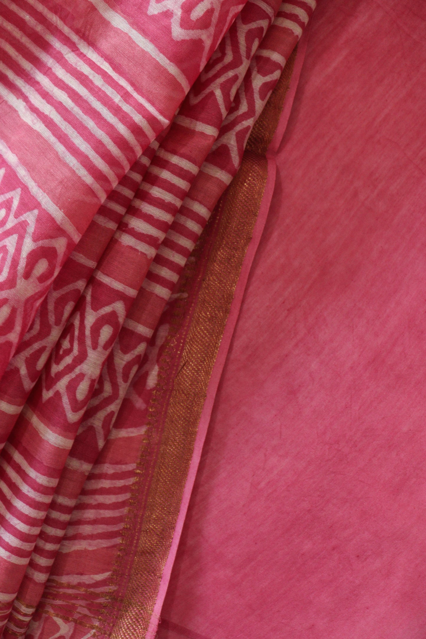 Pink Dabu Print Maheshwari Saree