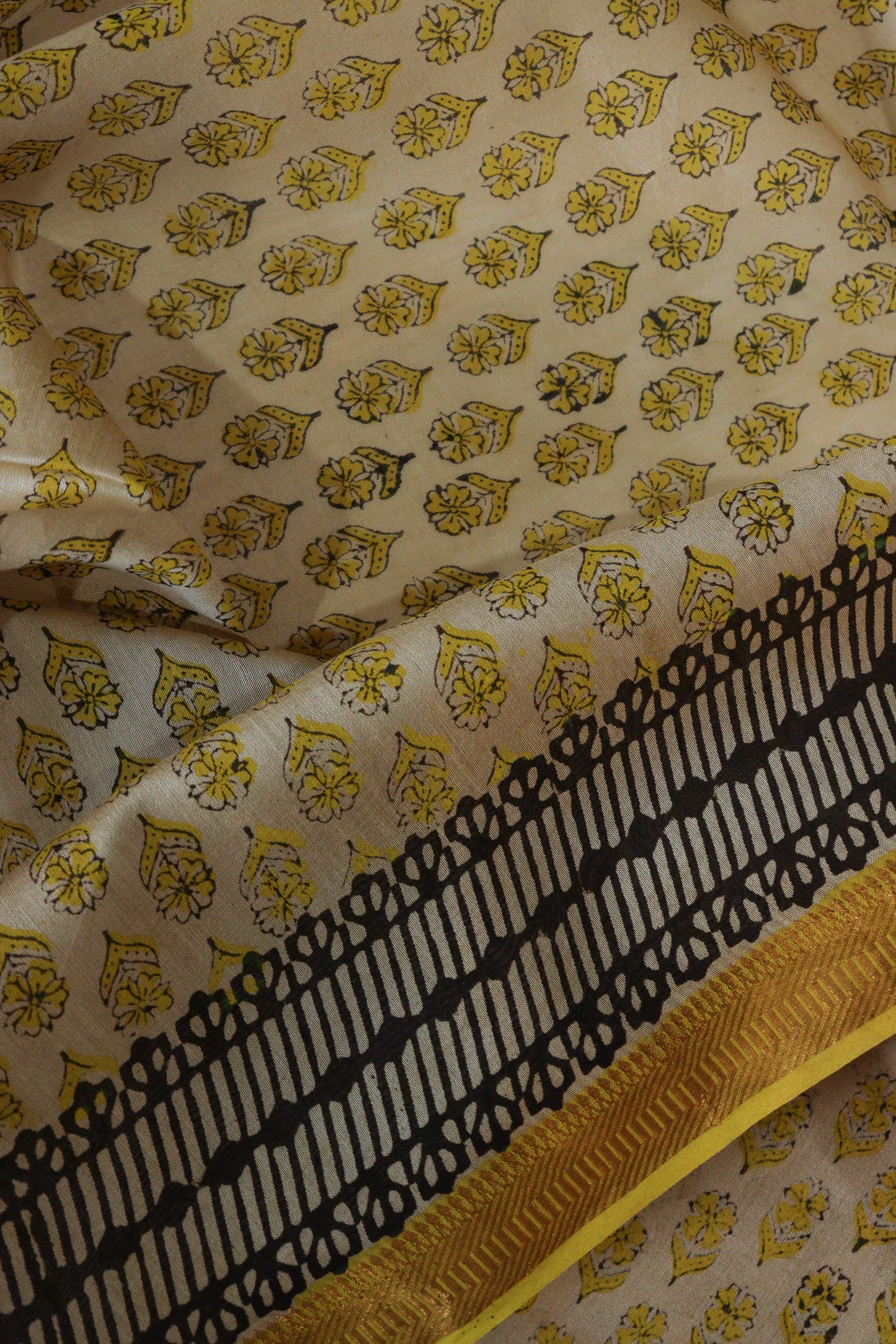 Yellow- Black Bagru Print Maheshwari saree